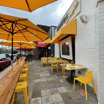 Muffin Can Stop Us - Outdoor Patio - Breakfast & Brunch Near Me - Studio City, California Muffin Can Stop Us - Outdoor Patio - Breakfast & Brunch Near Me - Studio City, California