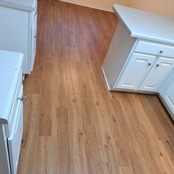 PFT Flooring Tejeda - a clean kitchen - Flooring Near Me PFT Flooring Tejeda - a clean kitchen - Flooring Near Me