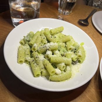 Etra - Rigatoni - Italian Near Me - Los Angeles, California Etra - Rigatoni - Italian Near Me - Los Angeles, California