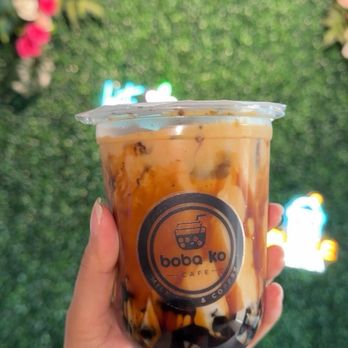 Boba Ko Cafe - Oreo Milk tea with boba and espresso - Bubble Tea Near Me - Greensboro, North Carolina