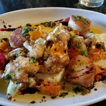 Commoner & Co - Scallops - Cocktail Bars Near Me - Tucson, Arizona Commoner & Co - Scallops - Cocktail Bars Near Me - Tucson, Arizona