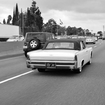 Continental Rental - Fully functional automatic convertible top opens and closes flawlessly. - Car Rental Near Me Continental Rental - Fully functional automatic convertible top opens and closes flawlessly. - Car Rental Near Me