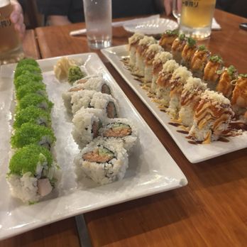 Sushi Kanpai - Wasabi Hamachi, Spicy Tuna Roll, Crunchy Roll, Seared Salmon Roll - Sushi Bars Near Me - Seattle, Washington