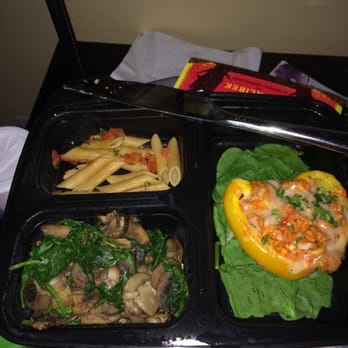 Sunfare - Stuffed pepper with sautéed mushrooms and whole wheat pasta. Fabulous! - Food Delivery Services Near Me - Phoenix, Arizona Sunfare - Stuffed pepper with sautéed mushrooms and whole wheat pasta. Fabulous! - Food Delivery Services Near Me - Phoenix, Arizona