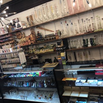 Smoking Manors - Vape Shops Near Me - Wilton Manors, Florida Smoking Manors - Vape Shops Near Me - Wilton Manors, Florida