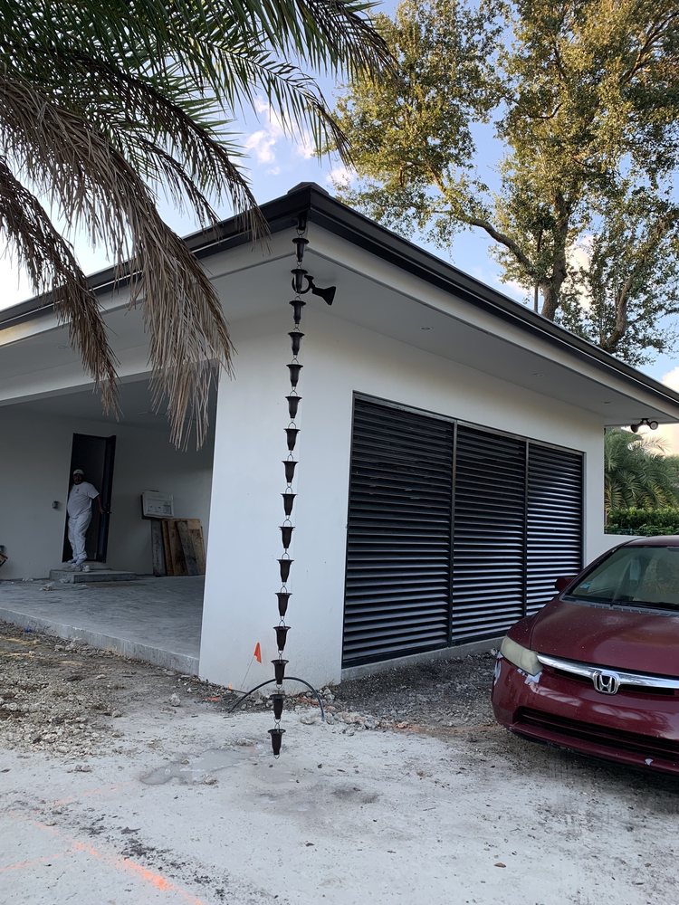 CRESPO SEAMLESS RAIN GUTTERS Updated October 2024 19 Photos Miami