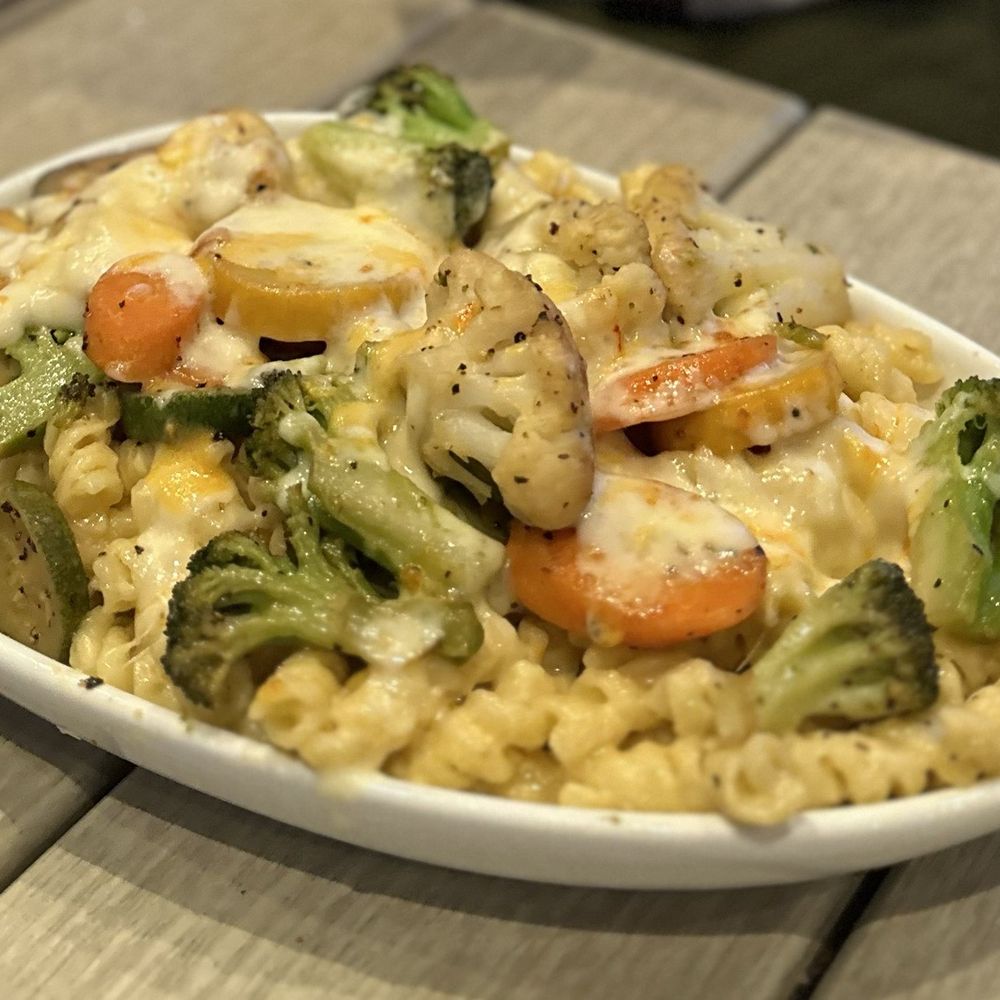 RipTydz - Veggie Mac and cheese - Seafood Near Me - Myrtle Beach, South Carolina