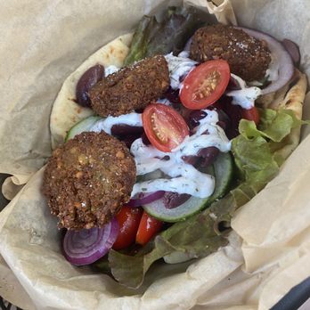 Healdsburg Bar & Grill - Falafel - Burgers Near Me - Healdsburg, California Healdsburg Bar & Grill - Falafel - Burgers Near Me - Healdsburg, California
