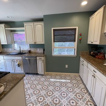 Coastal Vista Remodeling - New floor and paint - General Contractors Near Me Coastal Vista Remodeling - New floor and paint - General Contractors Near Me