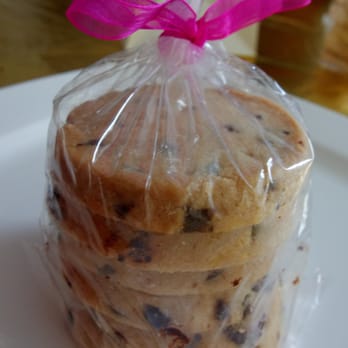 Sweet C's - Chocolate chip shortbread (wrapped) - Cupcakes Near Me
