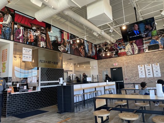 Slim & Husky's Pizza Beeria (Adair Park) by null