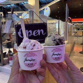 Jasmine Creamery - Strawberry balsamic and Cookies 'n Matcha (4 oz) - Ice Cream & Frozen Yogurt Near Me - San Gabriel, California