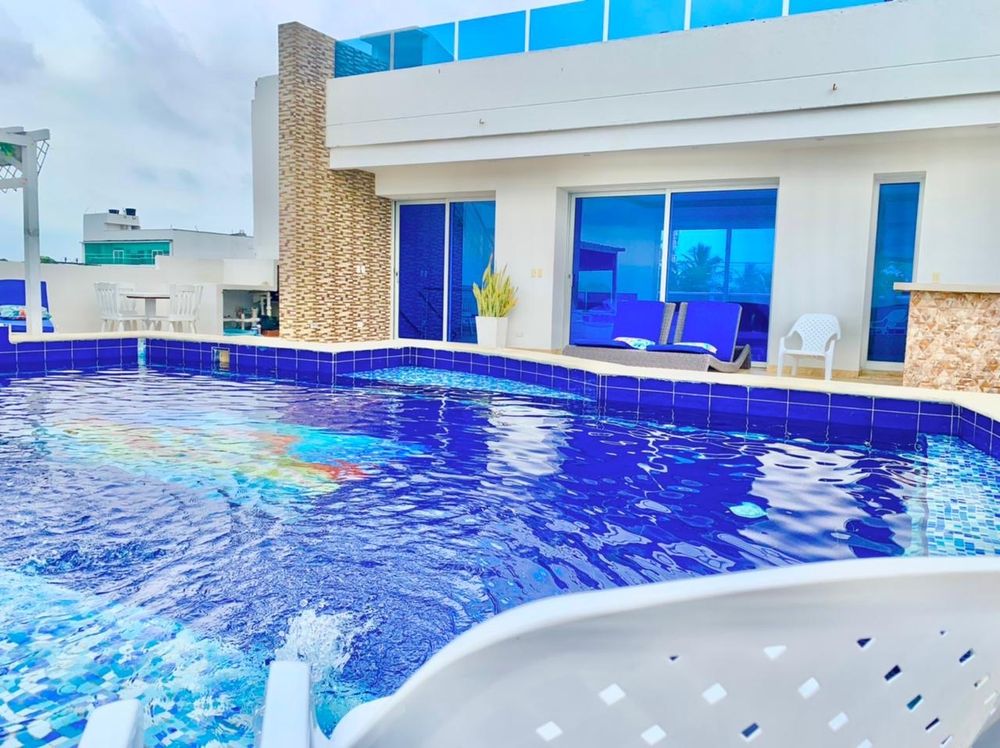 Slide of USA Windows and Doors