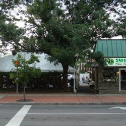 Swifty's Restaurant & Pub