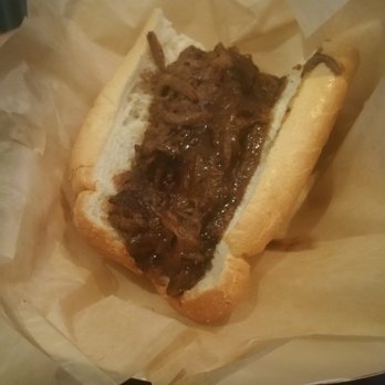Bar-B-Que Station - Roast Beef Sandwich - Barbeque Near Me - Independence, Louisiana
