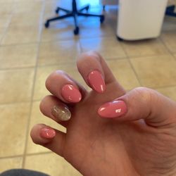 Cao's Nails - Gel mani!