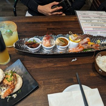Tamari Bar - Happy hour sampler and soft shell crab bao - Izakaya Near Me - Seattle, Washington Tamari Bar - Happy hour sampler and soft shell crab bao - Izakaya Near Me - Seattle, Washington