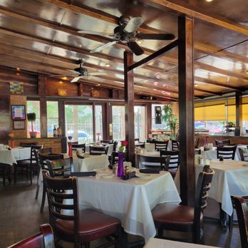 Cremona Bistro Kitchen - Dining Area - Italian Near Me - Dallas, Texas Cremona Bistro Kitchen - Dining Area - Italian Near Me - Dallas, Texas