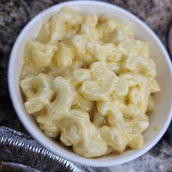 The Roasted Rooster - Mac and cheese