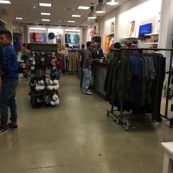 American Eagle Outfitters - Inside
