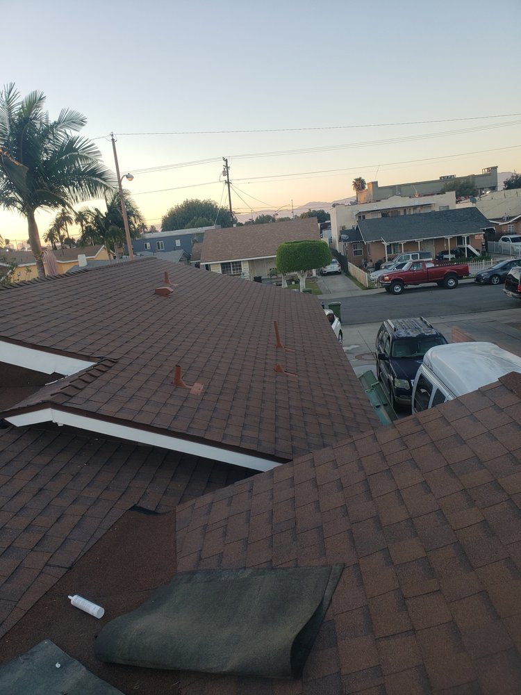 Slide of Gerardo roofing