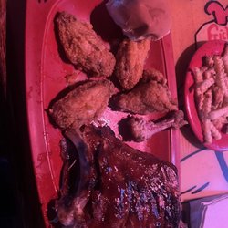 Fricker's - Wings and ribs