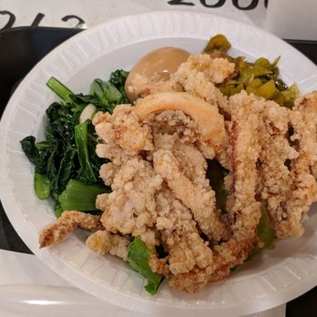 8090 Taiwanese Cuisine - Salt and pepper squid with green veggies and pickled vegetables. - Taiwanese Near Me - Flushing, New York 8090 Taiwanese Cuisine - Salt and pepper squid with green veggies and pickled vegetables. - Taiwanese Near Me - Flushing, New York