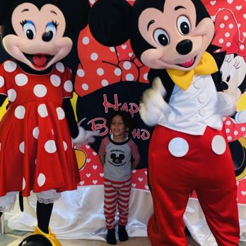 Allen family daycare - Celebrating birthday Mickey and Minnie joined and on the activities - Child Care & Day Care Near Me - Walnut, California Allen family daycare - Celebrating birthday Mickey and Minnie joined and on the activities - Child Care & Day Care Near Me - Walnut, California
