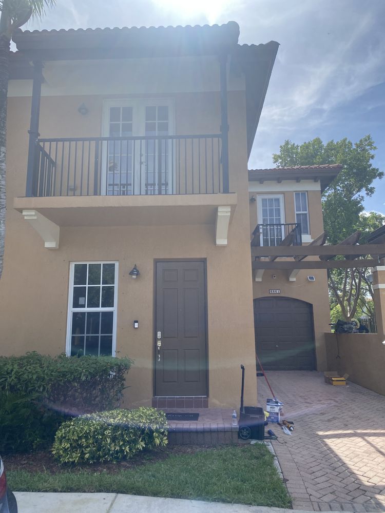 Slide of USA Windows and Doors