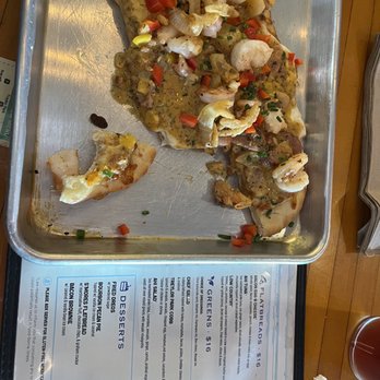 Treylor Park - We sat at the bar, really enjoyed our Low Country flatbread! - New American Near Me - Savannah, Georgia Treylor Park - We sat at the bar, really enjoyed our Low Country flatbread! - New American Near Me - Savannah, Georgia