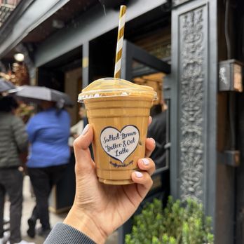 Caffe Paradiso - Coffee & Tea Near Me - New York, New York