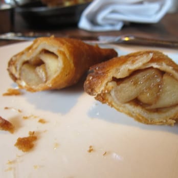 Manhattan Beach Post - Roasted Apple Hand Pies with Salted Caramel Sauce - New American Near Me - Manhattan Beach, California