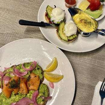 Broken Yolk Cafe - Sope Benedict, Avocado Toast - Breakfast & Brunch Near Me - Chandler, Arizona