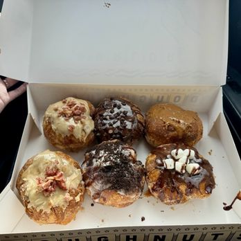 Parlor Doughnuts - Coffee & Tea Near Me - Gainesville, Florida