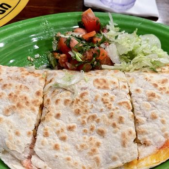 Ole Ole - Full snow crab quesadilla with cheese, tomatoes and spicy pepper - Tex-Mex Near Me - Plantation, Florida Ole Ole - Full snow crab quesadilla with cheese, tomatoes and spicy pepper - Tex-Mex Near Me - Plantation, Florida