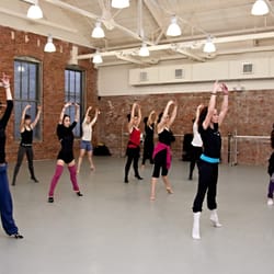 Peridance Center - Warm up for musical theater dance class.