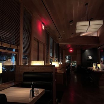 Laurel Grill - Inside @teeeeeeeeeeem - American Near Me - Culver City, California Laurel Grill - Inside @teeeeeeeeeeem - American Near Me - Culver City, California