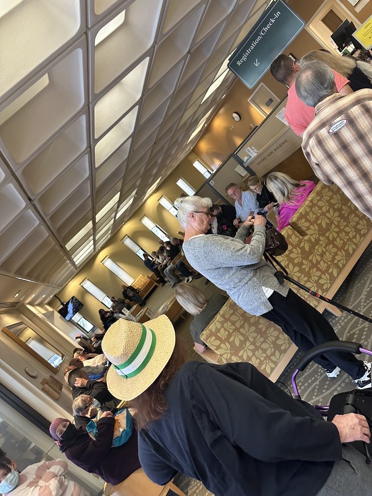 EISENHOWER LABTECHNIQUES 39000 Bob Hope Dr, Rancho Mirage, California