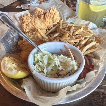 Blast 825 Brewery - Fish & Chips (Zero seasoning. Fish, breading, and fry oil. Would not recommend.) - Brewpubs Near Me - Orcutt, California