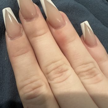 Daniel Nail Spa - Raised nails and poor base application - Nail Salons Near Me - Menifee, California Daniel Nail Spa - Raised nails and poor base application - Nail Salons Near Me - Menifee, California