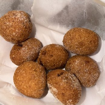 Palm Beach Hot Chicken - Hush Puppies - Fast Food Near Me - Oakland Park, Florida
