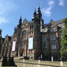 What a building! What a building!