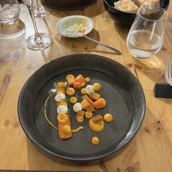 Le Boeuf d'Argent - carrot appetizer - French Near Me - Lyon, 69