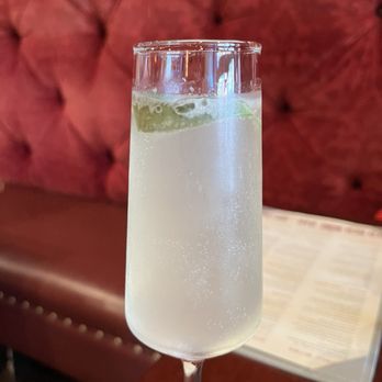 Red Red Wine Bar - French 76 - Wine Bars Near Me - Annapolis, Maryland