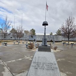 Northern Nevada Veterans Memorial Cemetery - Wreaths Across America