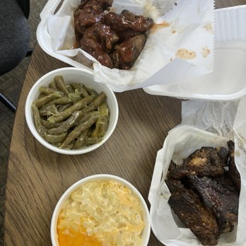 Don’t Eat The Bone BBQ - Turkey tips, wings, Mac and cheese and green beans - Barbeque Near Me - Indianapolis, Indiana Don’t Eat The Bone BBQ - Turkey tips, wings, Mac and cheese and green beans - Barbeque Near Me - Indianapolis, Indiana