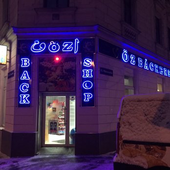 Öz Bäckerei - Bakeries Near Me - Vienna, 9 Öz Bäckerei - Bakeries Near Me - Vienna, 9