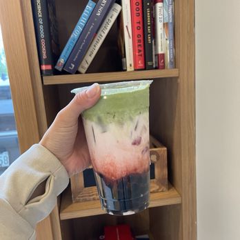 Teas'n You - Strawberry Matcha Dalgona - Bubble Tea Near Me - Vienna, Virginia Teas'n You - Strawberry Matcha Dalgona - Bubble Tea Near Me - Vienna, Virginia