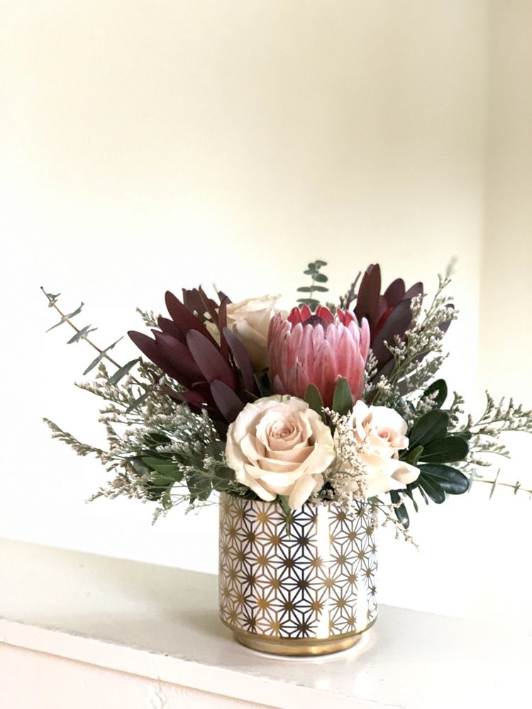 HOUSE OF FLOWERS Updated September 2024 50 Photos & 24 Reviews