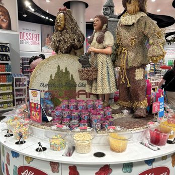 IT'SUGAR - Jelly bean constructed decor inside - Candy Stores Near Me - Universal City, California